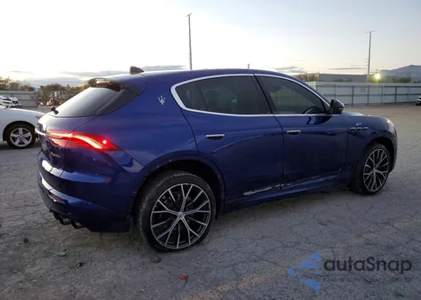 2023 Maserati Grecale Gt z USA, uszkodzony, nr VIN ZN682AVA1P7415994